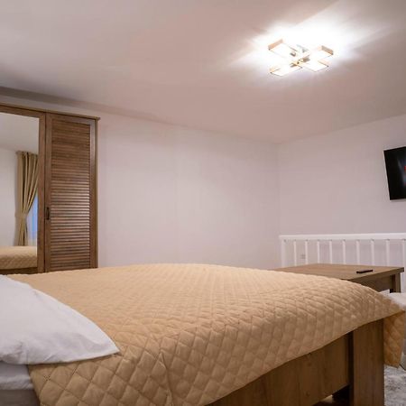 Coban Residence - A4 - Rustic Apartment Brašov Exteriér fotografie